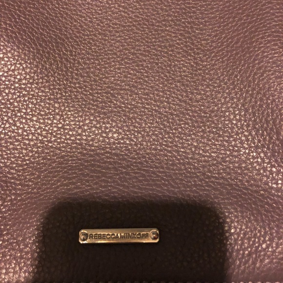 Rebecca Minkoff Crossbody. - Picture 4 of 6